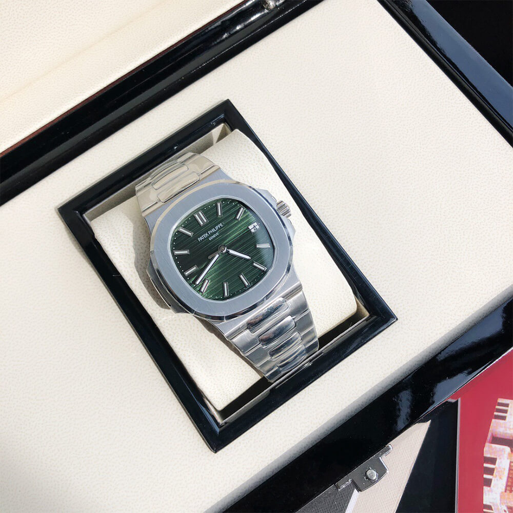 Patek Philippe Nautilus 5711/1A