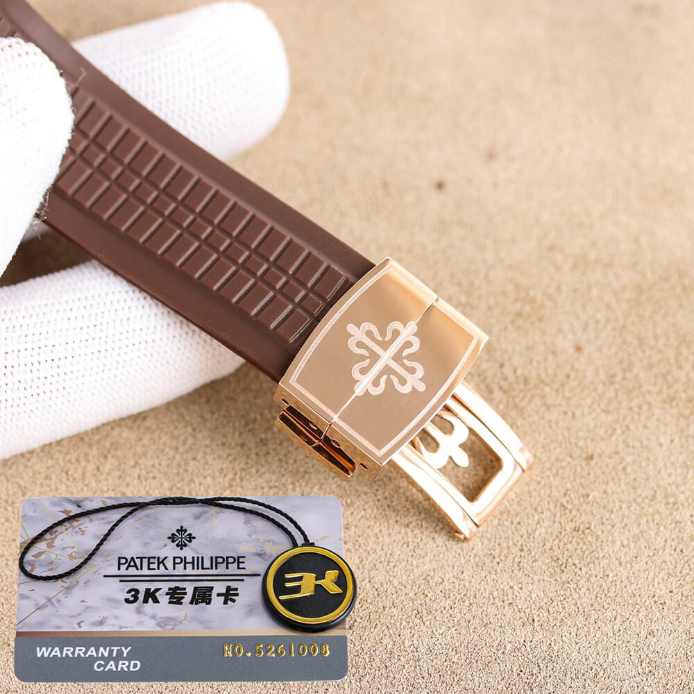 Patek Philippe Aquanaut 5261R-001